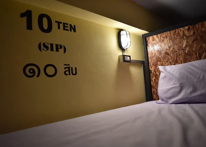 Hide Hostel *