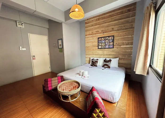 Hide Hostel